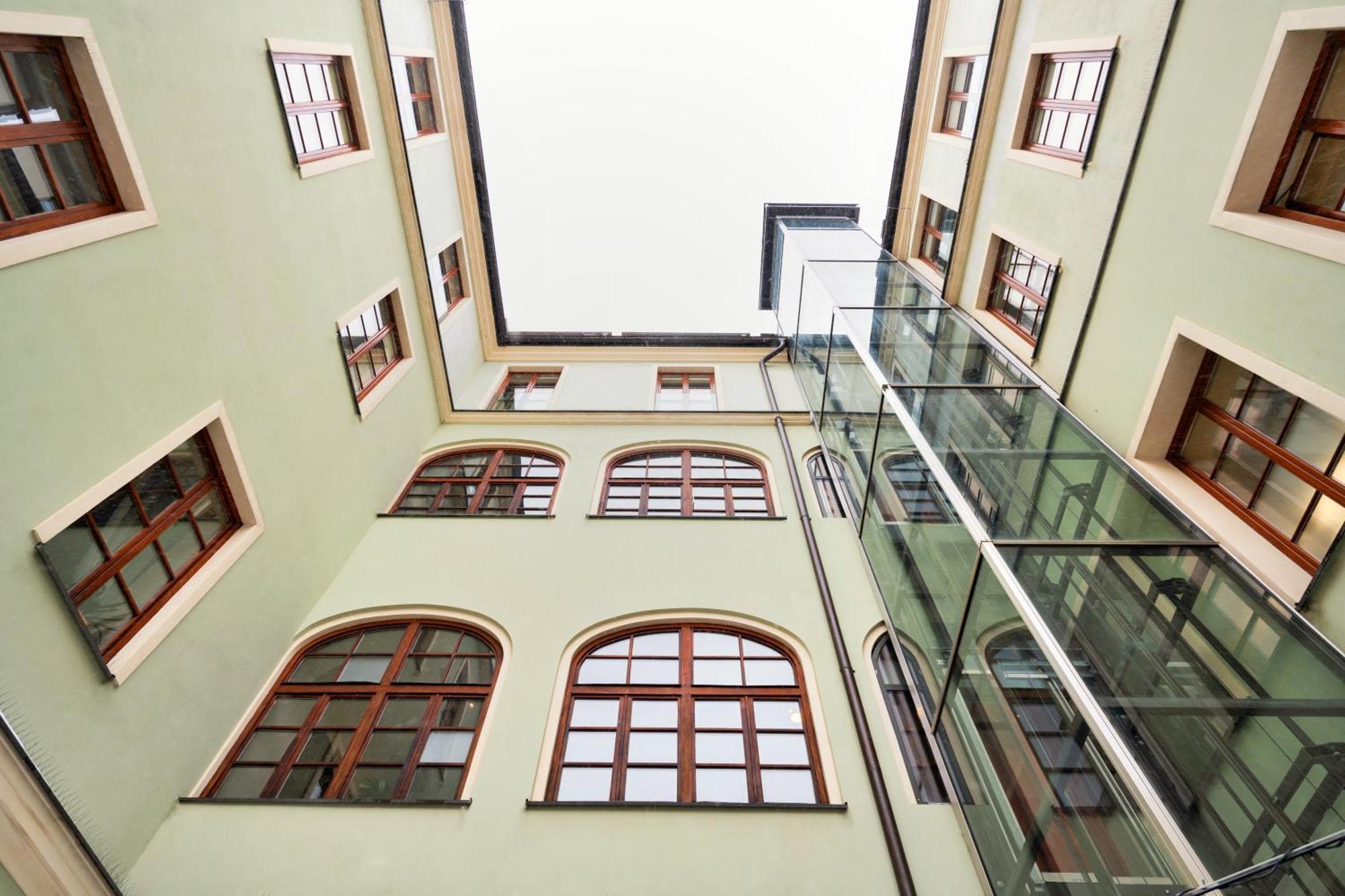 Residence 9 Krakow Bagian luar foto