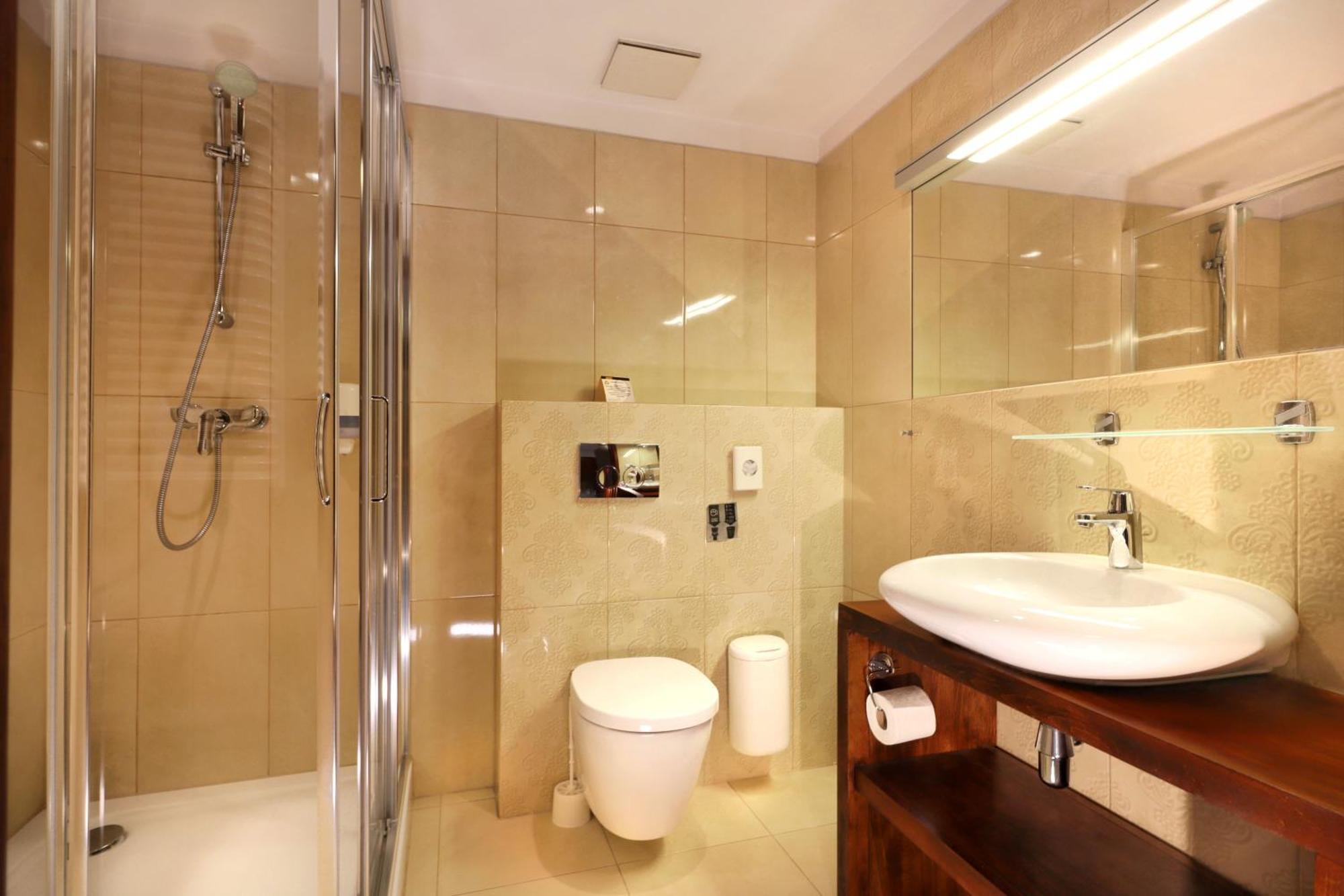 Residence 9 Krakow Bagian luar foto